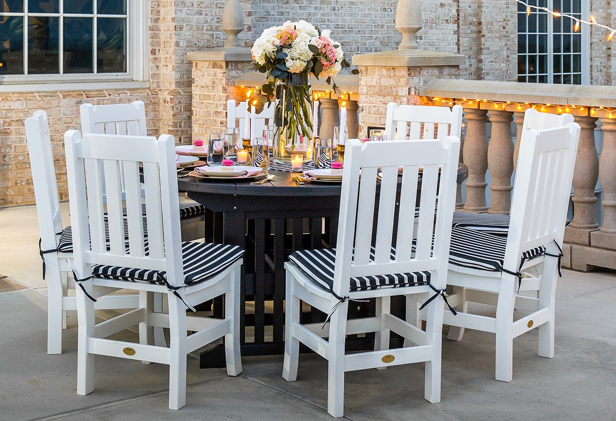 Finch Outdoor Poly Keystone Round Table – Martin's Furniture US